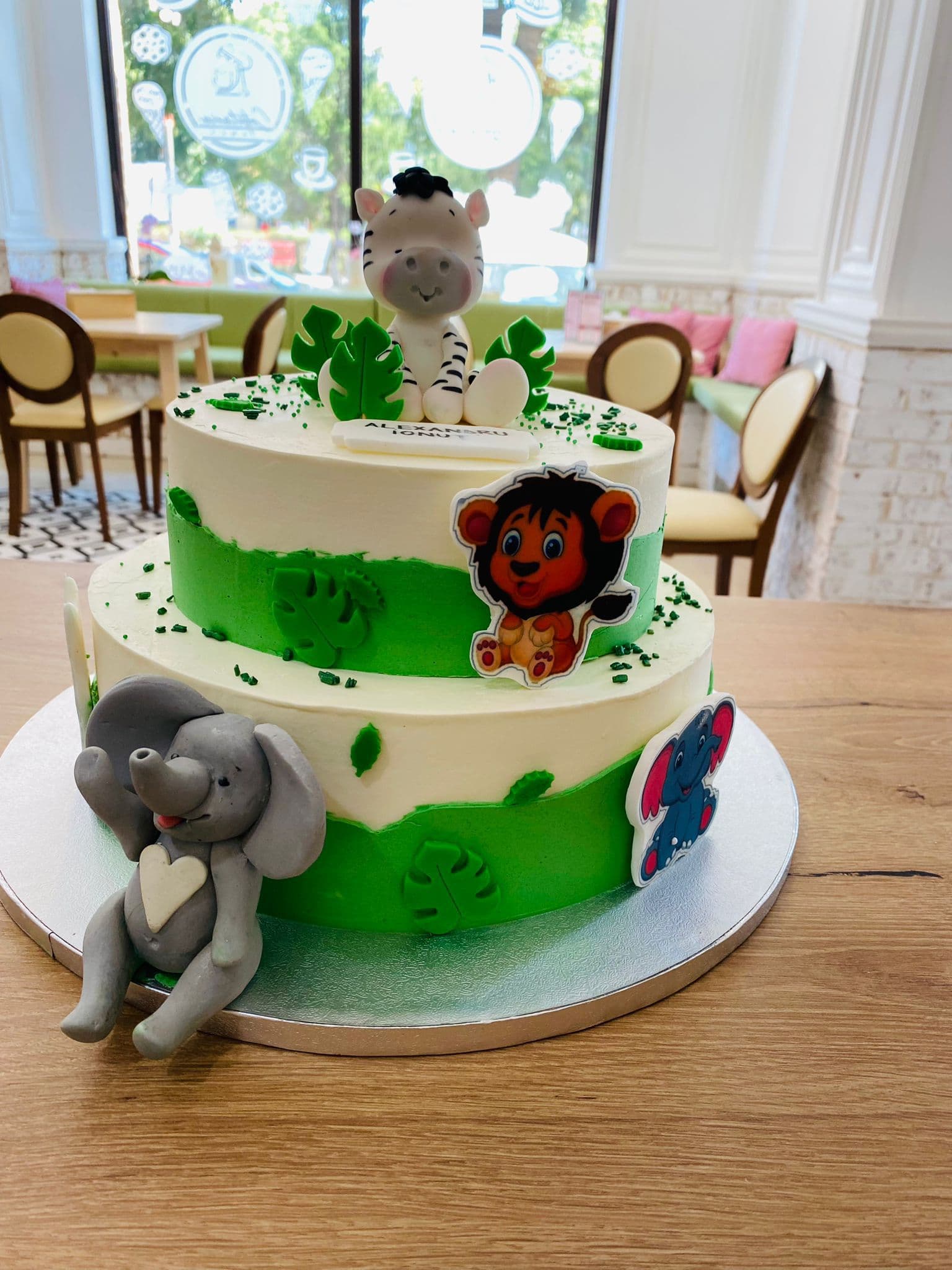 Tort de botez 27