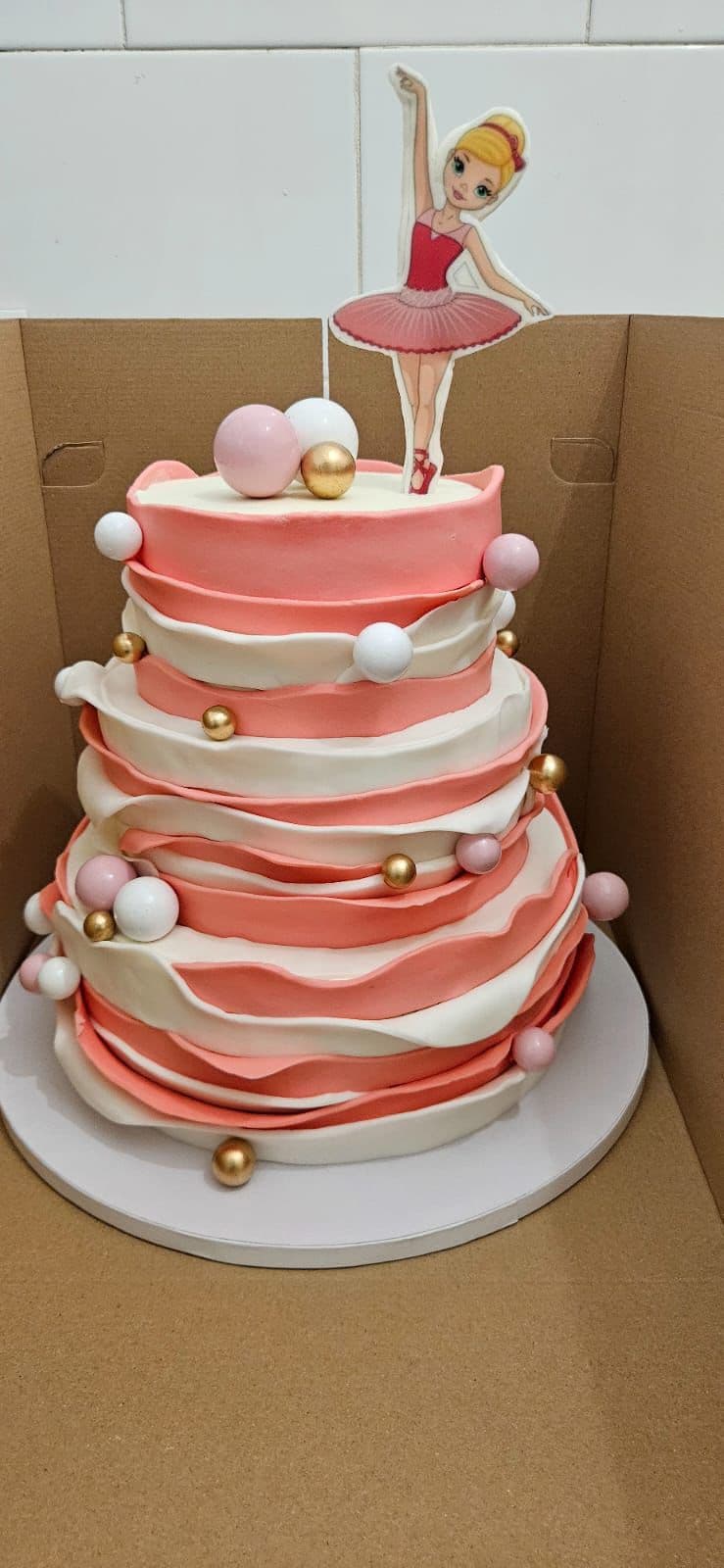 Tort de botez 65