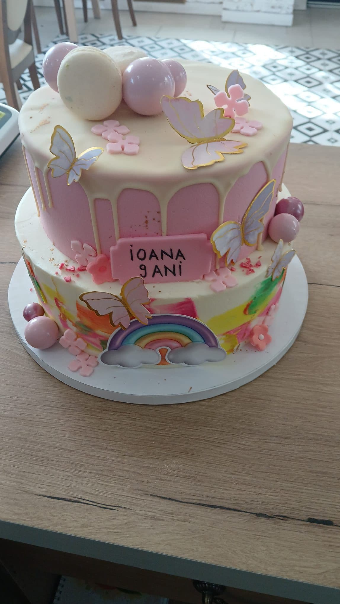 Tort de botez 84