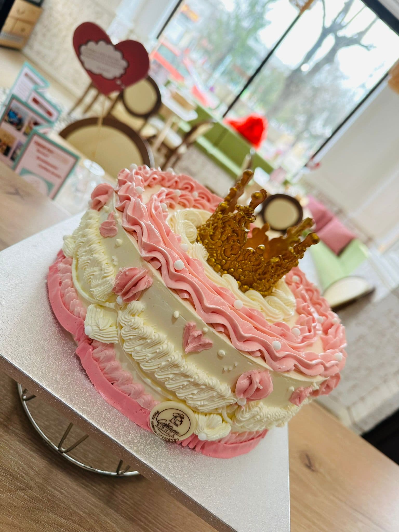 Tort aniversare 44
