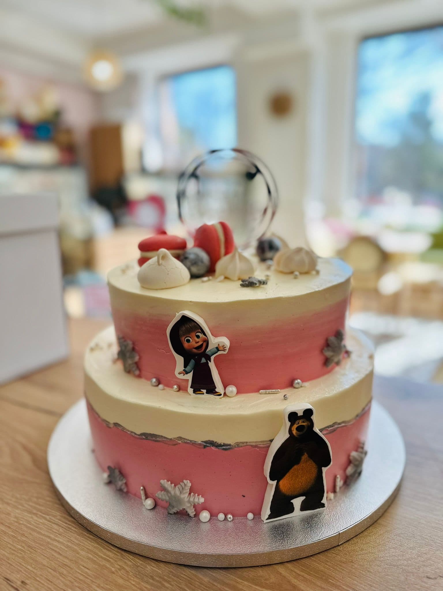 Tort aniversare 48