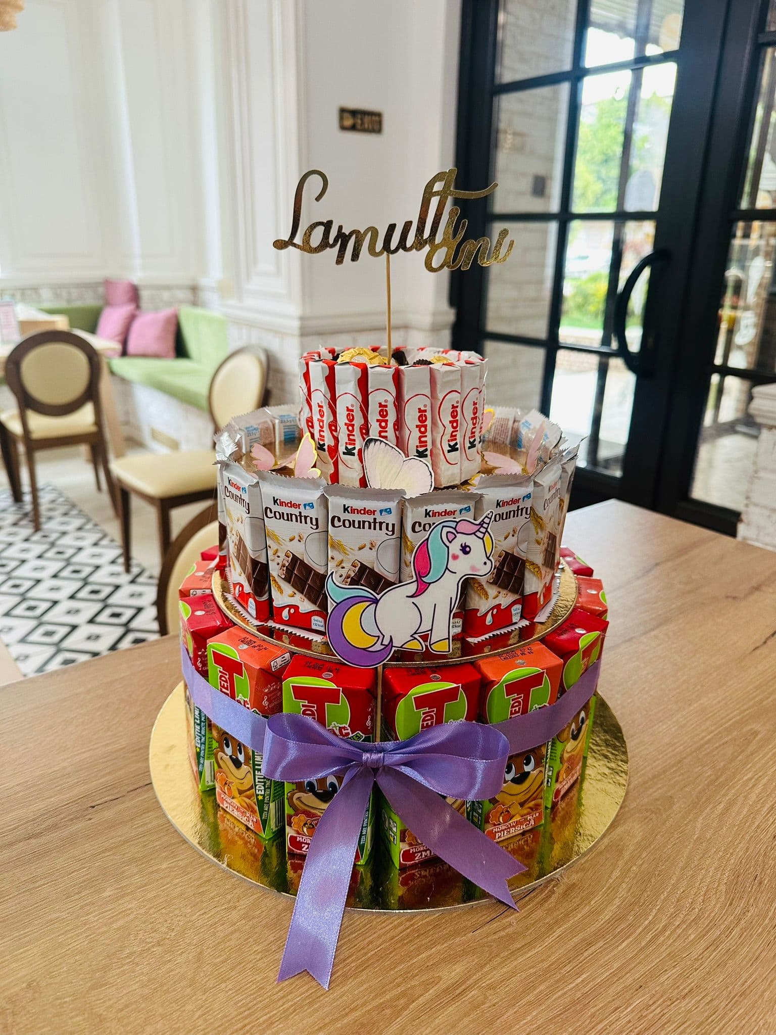 Tort aniversare 72