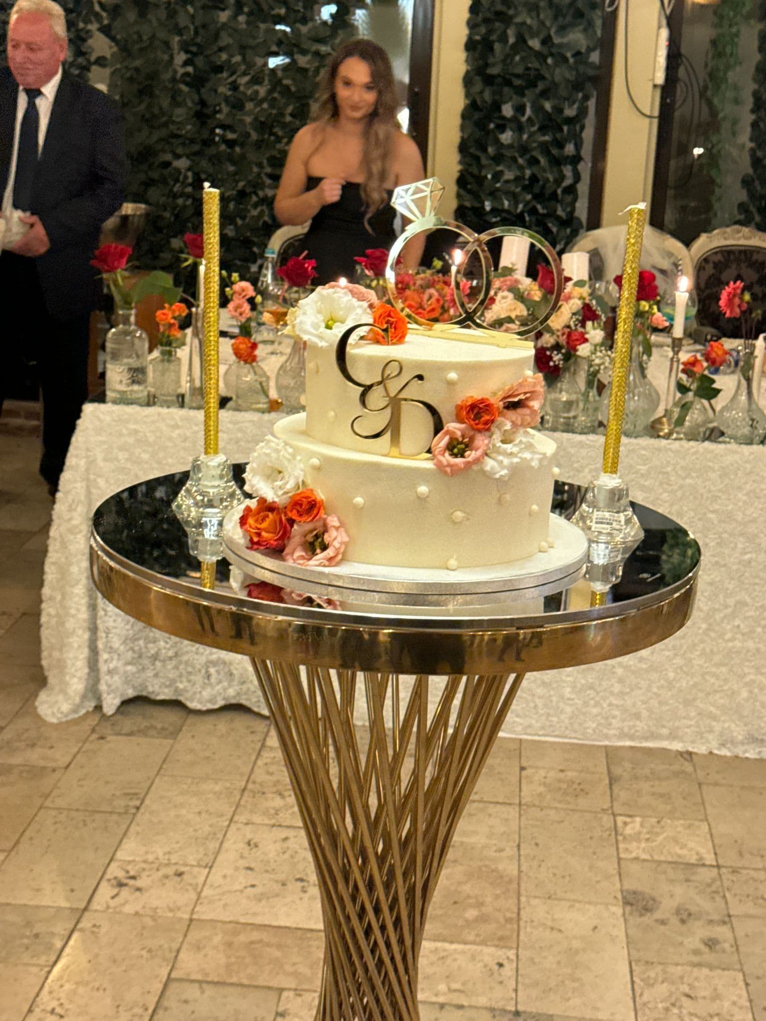 Tort de nuntă 57